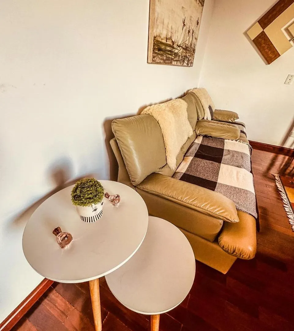 Lar Loudge Montanhes Vila Campos do Jordão Casa de Férias